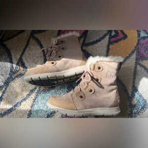 Sorel Beige and Tan Fur-Lined Boots